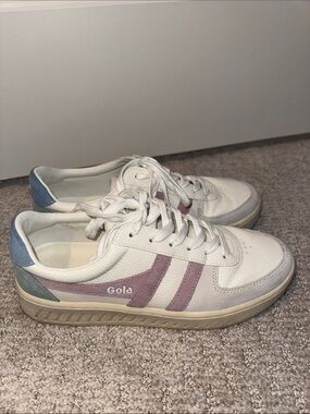 Gola White Leather Sneakers with Dusty Pink/Purple Stripes and Blue Heel